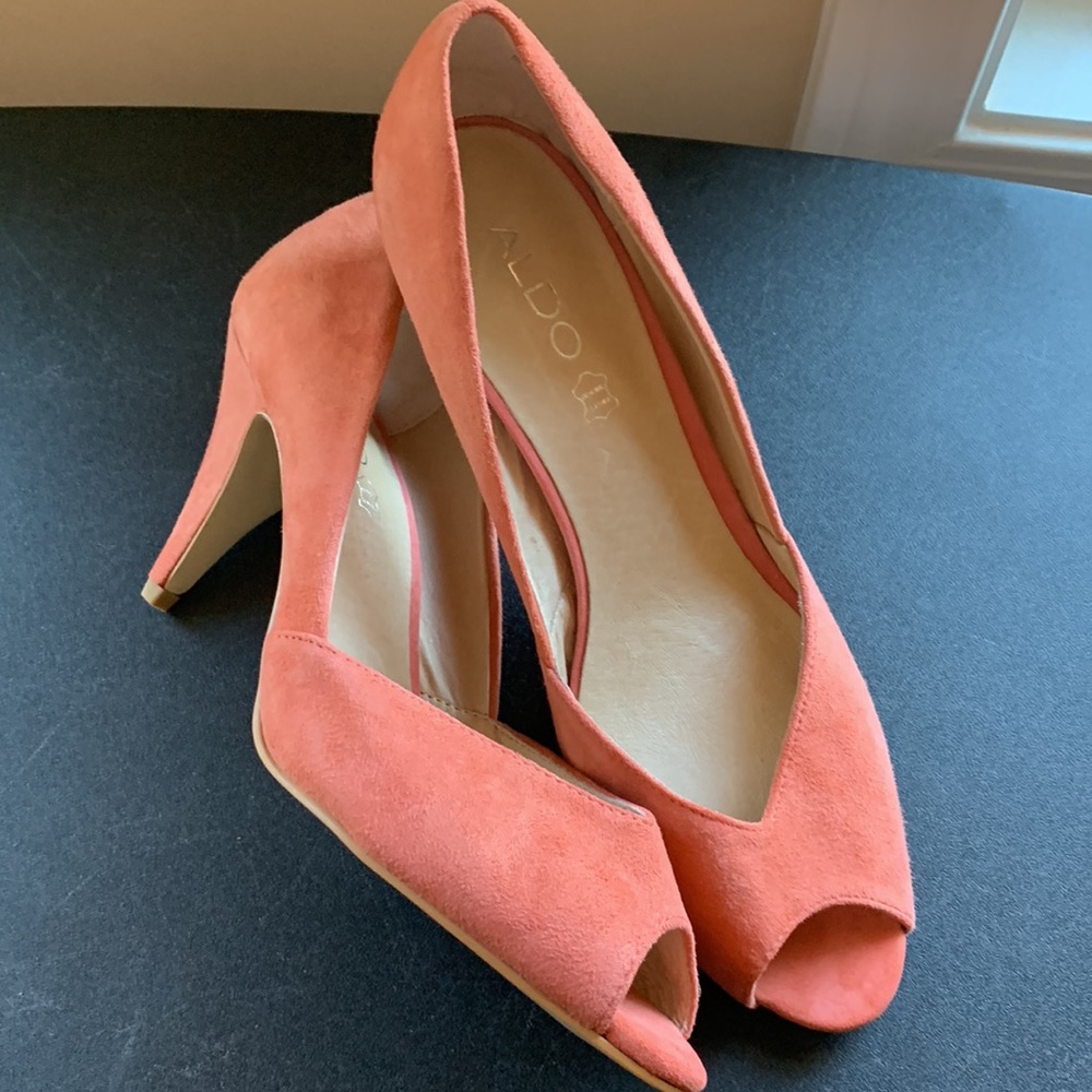 Aldo - Picture 6 of 6